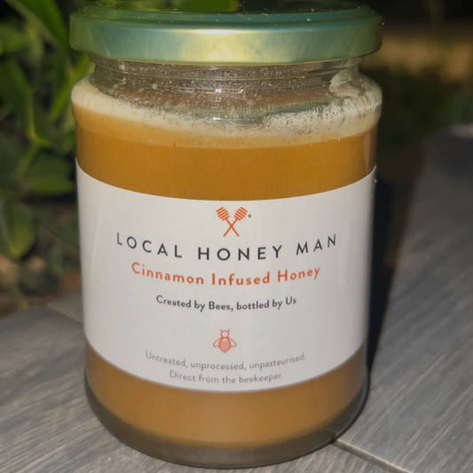 Raw Honey: Infused With Cinammon (340g)